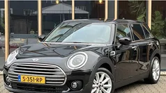 Zwart Gebruikt 2023 Mini Cooper Clubman Classic Stationwagen | € 24.600 (Goede deal)
