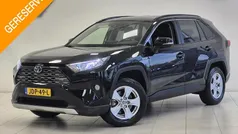 Zwart Gebruikt 2021 Toyota RAV4 Hybrid Active SUV | € 33.945 (Goede deal)