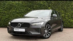Grijs Gebruikt 2025 Volvo V60 Plus Stationwagen | € 48.940 (Eerlijke prijs)