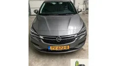Grijs Gebruikt 2017 Opel Astra Edition Hatchback | € 7.150 (Eerlijke prijs)