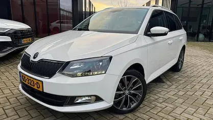 Gebruikt 2015 Skoda Fabia Stationwagen | € 7.650 (Eerlijke prijs)