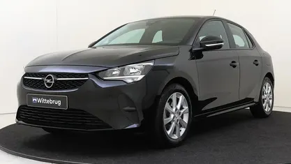 Zwart Gebruikt 2022 Opel Corsa Edition Hatchback | € 15.425 (Eerlijke prijs)