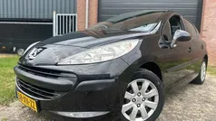 Zwart Gebruikt 2007 Peugeot 207 Hatchback | € 1.999 (Eerlijke prijs)