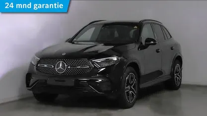 Zwart Occasion 2024 Mercedes GLC300e AMG SUV | € 66.750 (Eerlijke prijs)