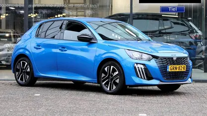 Occasion 2024 Peugeot 208 Allure Hatchback | € 18.987 (Eerlijke prijs)