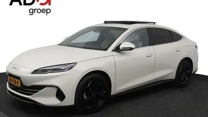 Occasion BYD Seal Comfort 160 kW (218 PK) 2025 Grijs Sedan