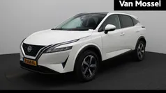 Wit Gebruikt 2024 Nissan Qashqai N-Connecta SUV | € 31.935 (Eerlijke prijs)