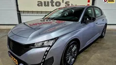 Grijs Gebruikt 2023 Peugeot 308 Business-Line Hatchback | € 25.950 (Goede deal)