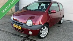 Gebruikt 2001 Renault Twingo Hatchback | € 990 (Eerlijke prijs)