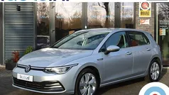 Grijs (metallic) Gebruikt 2020 VW Golf VII Style Hatchback | € 23.745 (Eerlijke prijs)