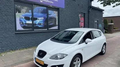 Wit Occasion 2012 Seat Leon Ecomotive Hatchback | € 4.699 (Goede deal)
