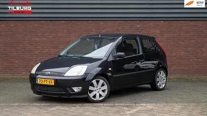 Occasion Ford Fiesta Futura 69 PK (50 kW) 2004 Hatchback