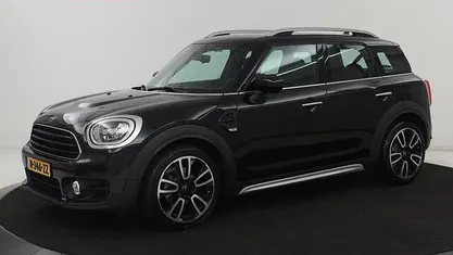 Zwart Gebruikt 2020 Mini One Countryman Business SUV | € 18.400 (Eerlijke prijs)
