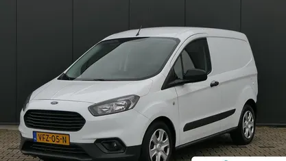 Wit Occasion 2020 Ford Transit Trend Van | € 14.272 (Eerlijke prijs)