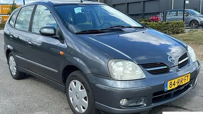 Occasion Nissan Almera Tino Acenta 116 PK (85 kW) 2005 Grijs MPV