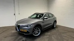 Gebruikt 2017 Alfa Romeo Stelvio Super SUV | € 23.495 (Goede deal)