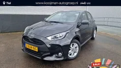Gebruikt 2024 Toyota Yaris Hybrid Active Hatchback | € 23.699 (Eerlijke prijs)