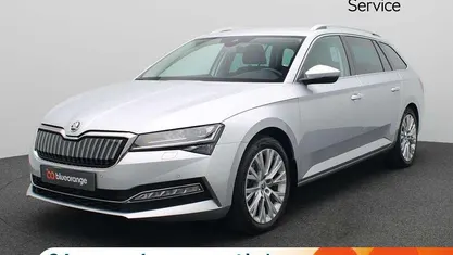 Occasion Skoda Superb Business Line 218 PK (160 kW) 2023 Grijs, metallic lak Stationwagen