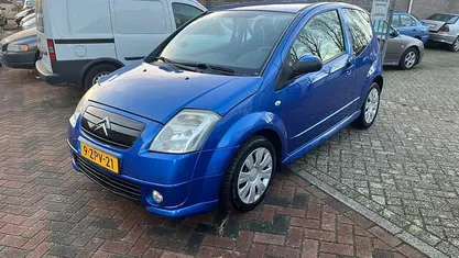 Blauw (metallic) Gebruikt 2006 Citroën C2 Hatchback | € 1.350 (Eerlijke prijs)