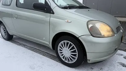 Occasion 2001 Toyota Yaris Sol Hatchback | € 1.499 (Goede deal)