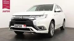 Gebruikt 2019 Mitsubishi Outlander Intense SUV | € 19.899 (Goede deal)