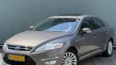 Bruin, metallic lak Gebruikt 2013 Ford Mondeo Platinum Hatchback | € 9.999 (Eerlijke prijs)