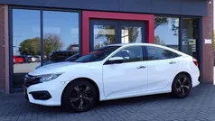 Wit Gebruikt 2018 Honda Civic Elegance Sedan | € 19.950 (Eerlijke prijs)
