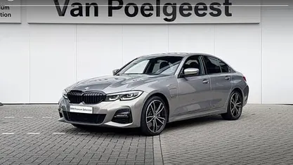 Occasion 2021 BMW 330 Executive Sedan | € 36.900 (Eerlijke prijs)