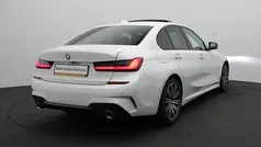 Gebruikt 2019 BMW 320 Comfort Edition Sedan | € 31.950 (Eerlijke prijs)