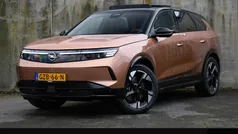 Bruin Nieuw 2025 Opel Grandland Electric SUV | € 52.496 (Eerlijke prijs)