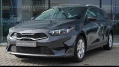 Grijs Gebruikt 2023 Kia Ceed Turbo Stationwagen | € 19.945 (Eerlijke prijs)