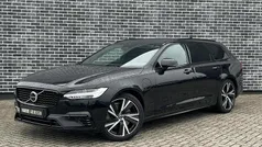 Zwart Gebruikt 2022 Volvo V90 R-Design Stationwagen | € 40.194 (Goede deal)