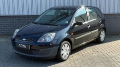 Blauw Gebruikt 2006 Ford Fiesta Hatchback | € 1.349 (Eerlijke prijs)