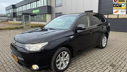 Gebruikt 2013 Mitsubishi Outlander Instyle SUV | € 10.999 (Eerlijke prijs)