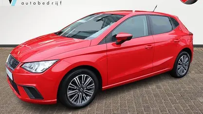 Occasion Seat Ibiza Business 97 PK (71 kW) 2020 Rood Hatchback