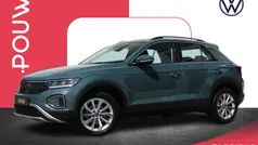 Blauw Gebruikt 2023 VW T-Roc Business SUV | € 24.450 (Eerlijke prijs)