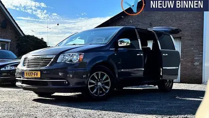 Gebruikt 2015 Chrysler Grand Voyager Limited MPV | € 24.950 (Eerlijke prijs)