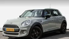 Gebruikt 2020 Mini ONE Business Hatchback | € 13.740 (Eerlijke prijs)