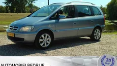 Grijs Gebruikt 2005 Opel Zafira MPV | € 1.550 (Goede deal)