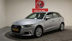 Grijs Gebruikt 2017 Audi A3 Sportback Sport Hatchback | € 14.950 (Eerlijke prijs)