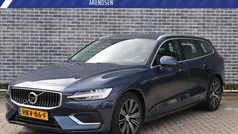Blauw Gebruikt 2021 Volvo V60 Inscription Stationwagen | € 33.694 (Eerlijke prijs)