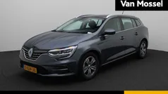 Titaniumgrijs kpn Gebruikt 2023 Renault Mégane GrandTour Equilibre Stationwagen | € 21.925 (Eerlijke prijs)