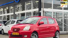 Rood Gebruikt 2005 Kia Picanto EX Hatchback | € 2.450 (Eerlijke prijs)