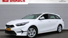 Wit Gebruikt 2023 Kia Ceed Stationwagen | € 21.845 (Eerlijke prijs)