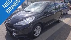 Zwart Gebruikt 2009 Peugeot 207 Hatchback | € 2.250 (Eerlijke prijs)
