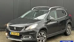 Zwart Gebruikt 2019 Peugeot 2008 Allure SUV | € 11.998 (Goede deal)
