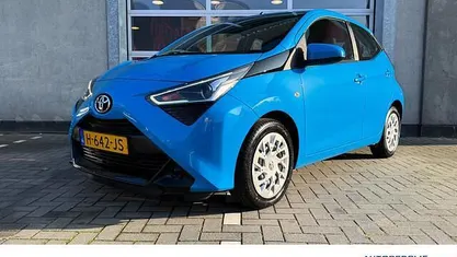 Occasion 2020 Toyota Aygo X-play Hatchback | € 10.890 (Eerlijke prijs)