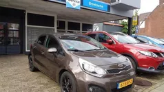 Bruin Gebruikt 2012 Kia Rio Hatchback | € 4.950 (Goede deal)