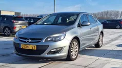 Gebruikt 2013 Opel Astra Design Edition Sedan | € 5.495 (Eerlijke prijs)