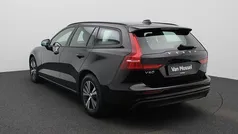 Gebruikt 2020 Volvo V60 Momentum Stationwagen | € 25.940 (Eerlijke prijs)